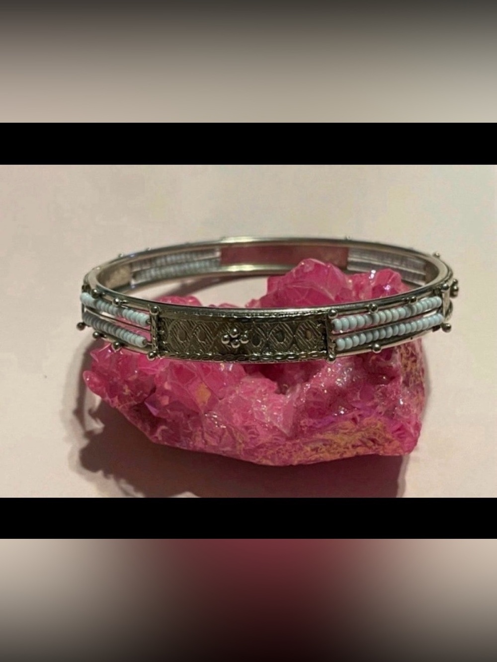 Vintage Silver Tone Seed Bead Bangle Bracelet #9355
